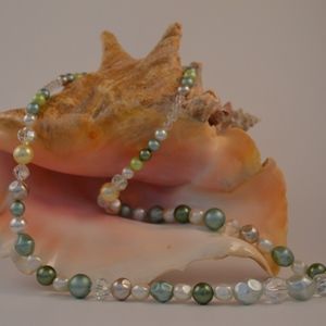 Seaweed beaded necklace